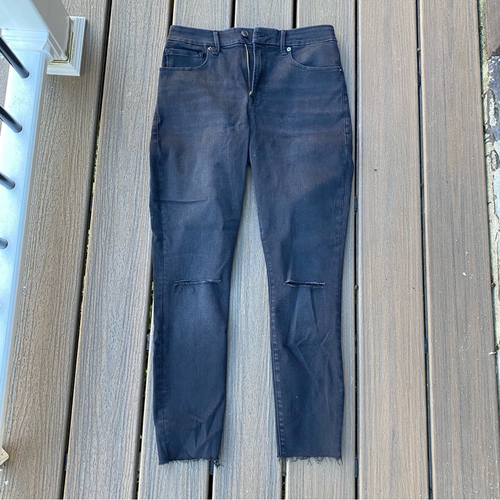 NWOT Good American Black Jeans distressed denim size 10 30